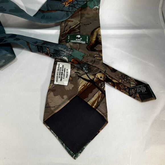 Vintage World Wildlife Fund Tie Necktie Men's Imported Silk Grizzly Bear 57"x4" - Picture 2 of 6